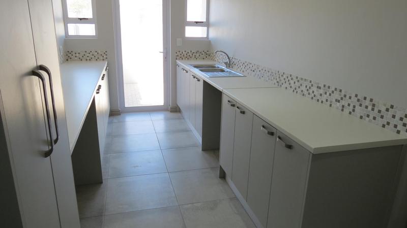 4 Bedroom Property for Sale in Myburgh Park Western Cape